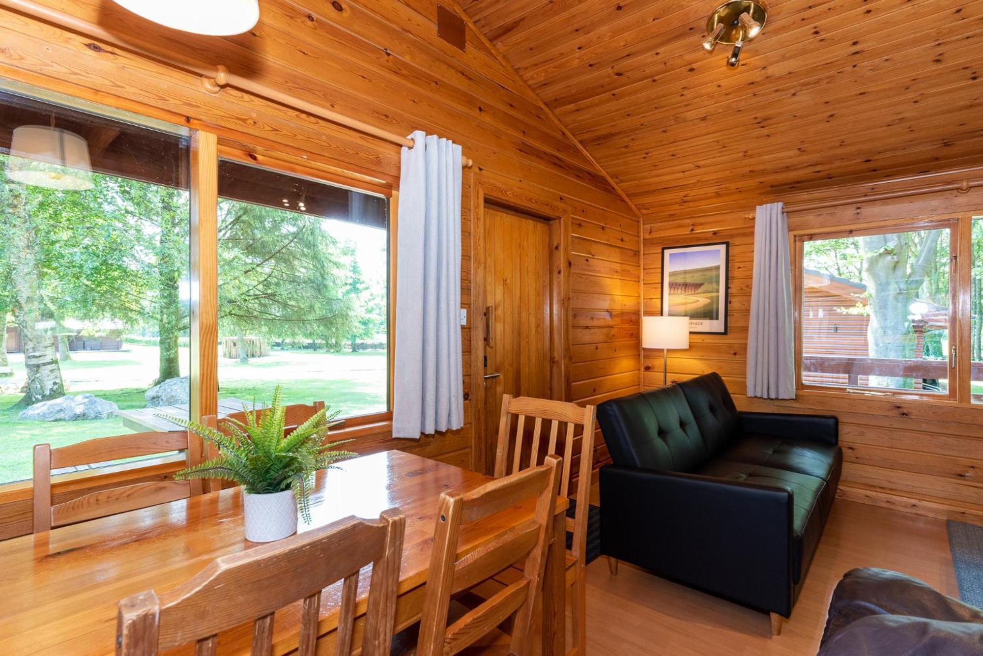 Pinecroft Lodges Инглтон Экстерьер фото